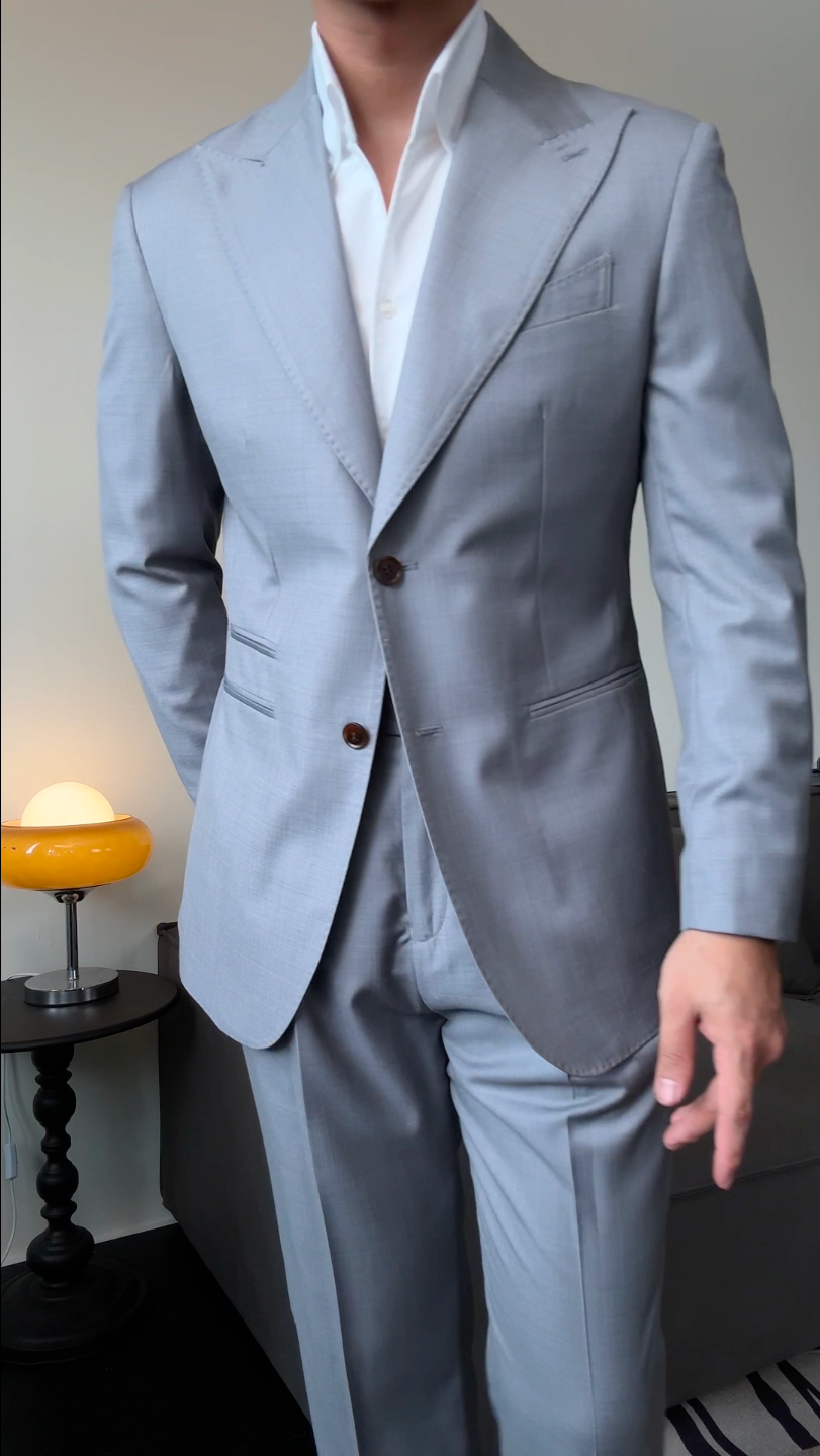 Light Blue Floral Peak Lapel 2 Piece Men's Suits