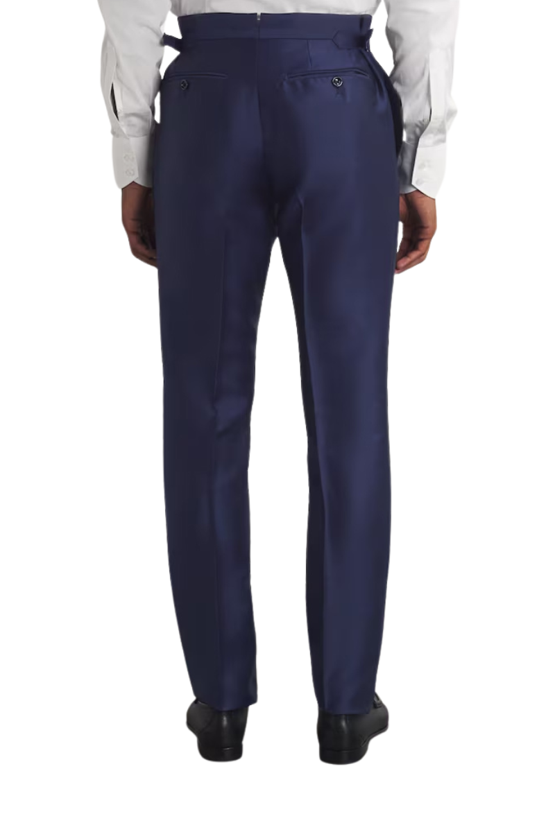 Traje azul de 2 piezas y 2 botones de corte regular