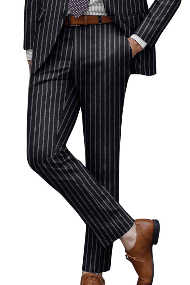 Traje de algodón con una sola abertura y rayas azules