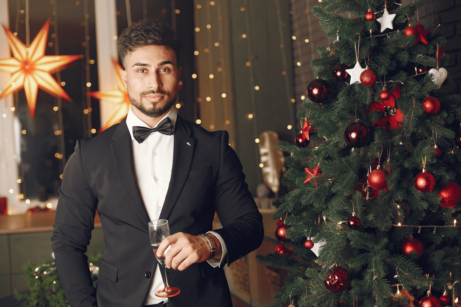 Men's Christmas Suits: Adding Festive Cheer to Your Wardrobe