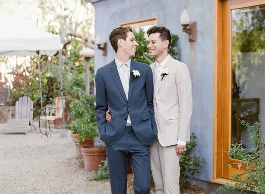 The Impact of Seasons on Wedding Suits: A Comprehensive Guide to Fabrics and Styles for Spring, Summer, Fall, and Winter