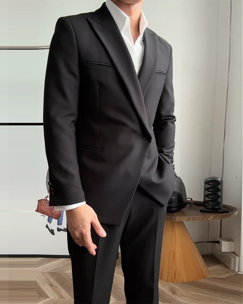 Black 2 Piece Peaked Lapel Double Breasted Suit