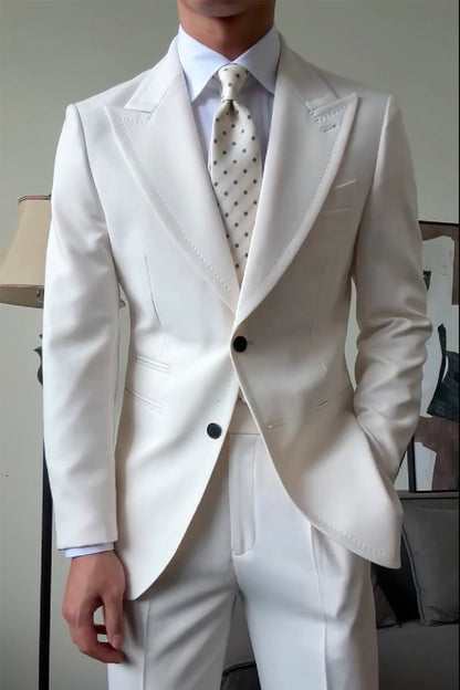 White 2 Piece Peaked Lapel 2-Button Suit