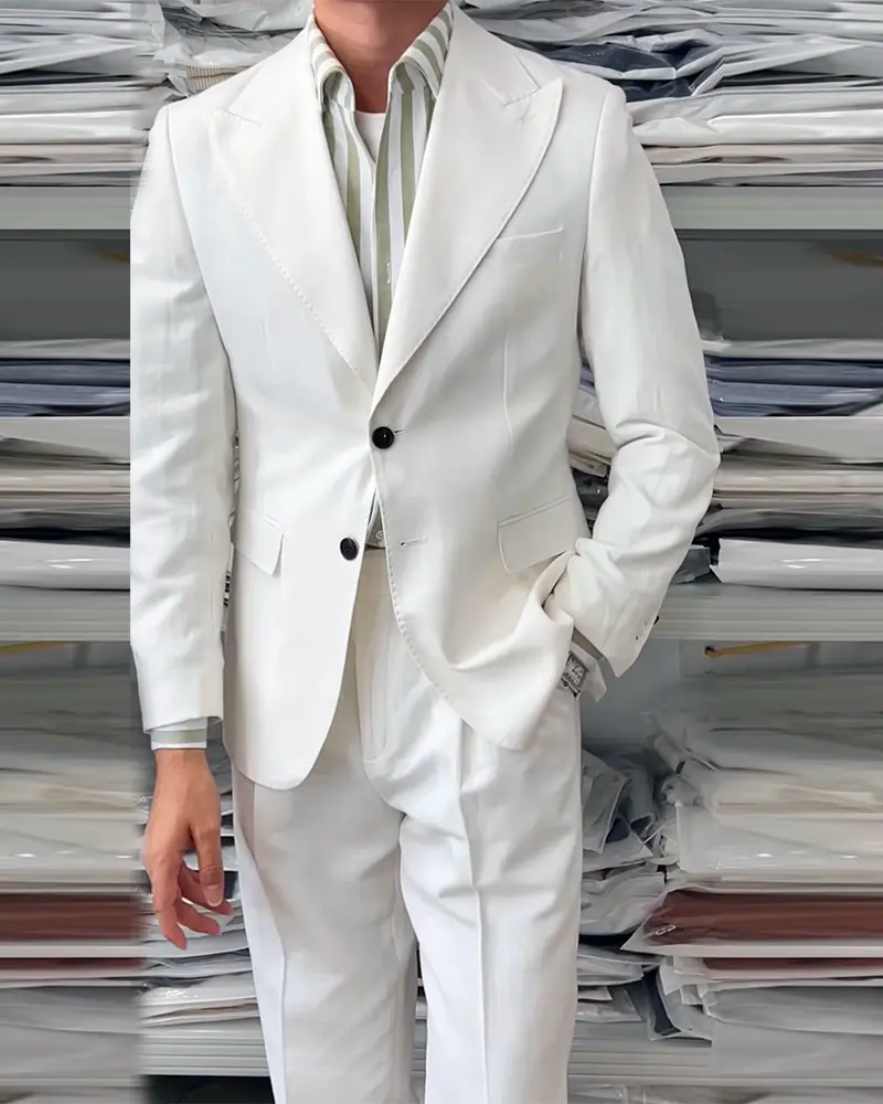 Chalk White 2 Piece Peaked Lapel 2-Button Suit