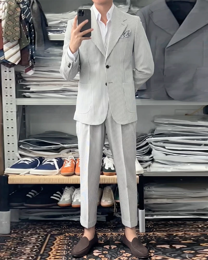 Gray Pinstripe 2 Piece Notch Lapel 2-Button Suit