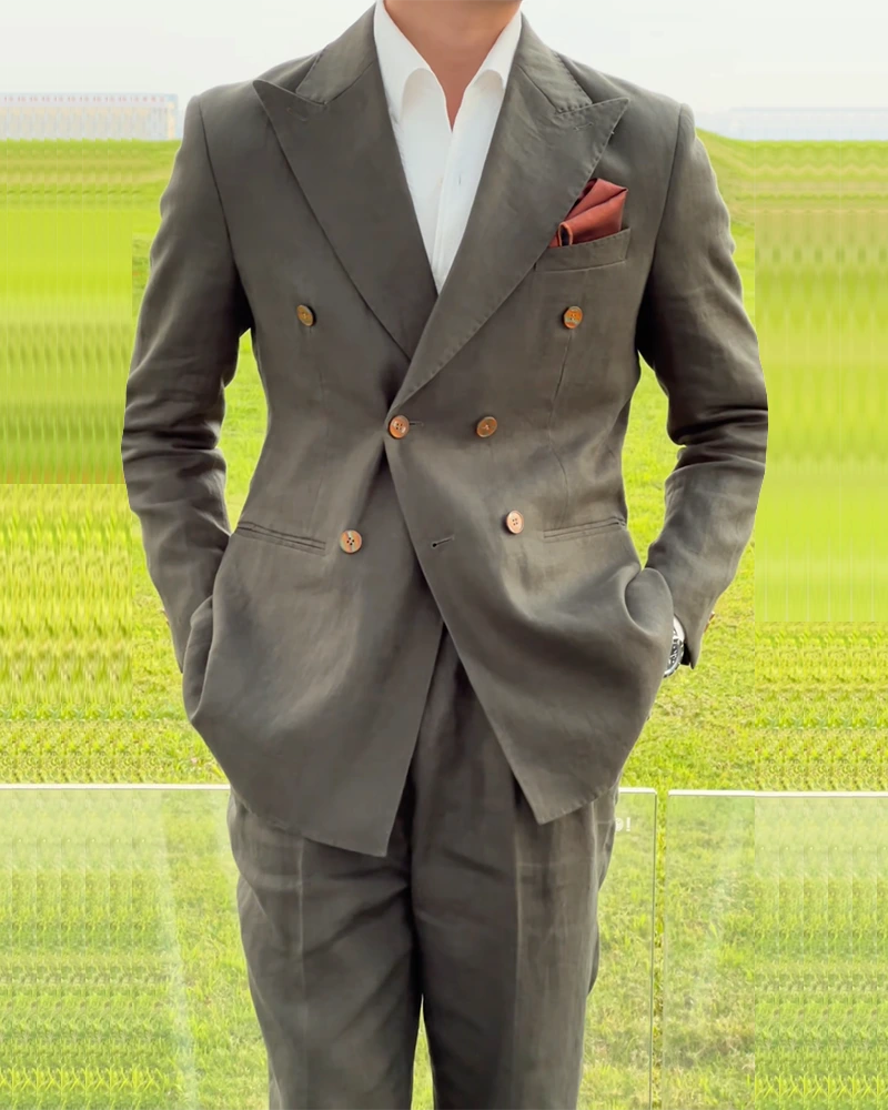 Kelly Green 2 Piece Peaked Lapel  Double Breasted Suit