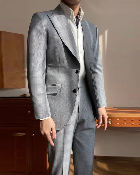 Gray Plaid 2 Piece Peaked Lapel 2-Button Suit