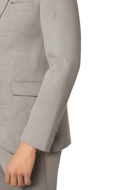 Traje de 2 piezas ajustado de color beige y gris con 2 botones