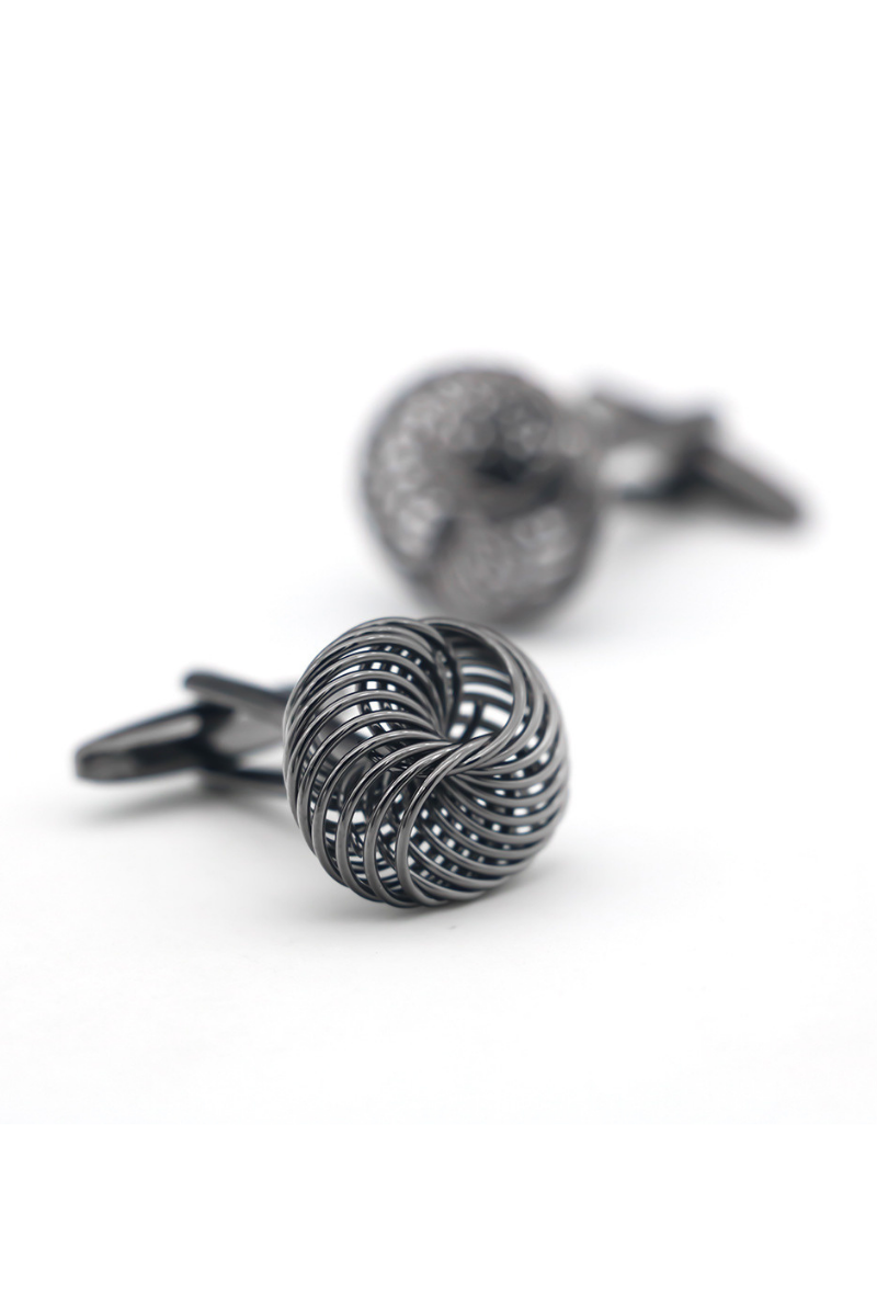 Irregular Twist Cufflinks With Black Carbon Fibre