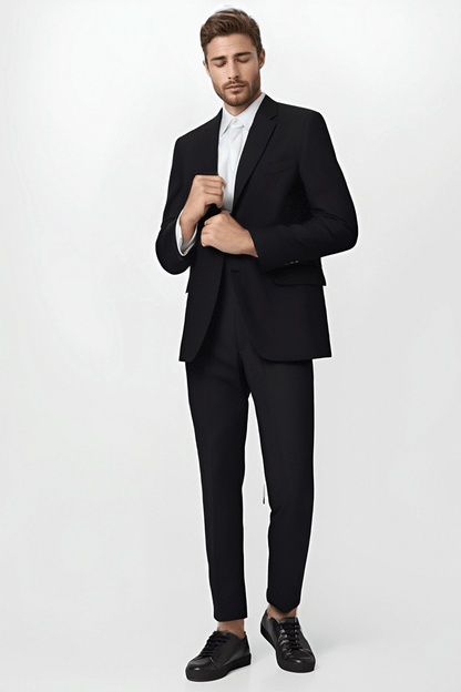 Schwarzer, schmal geschnittener, 2-teiliger Nadelstreifenanzug mit 2 Knöpfen