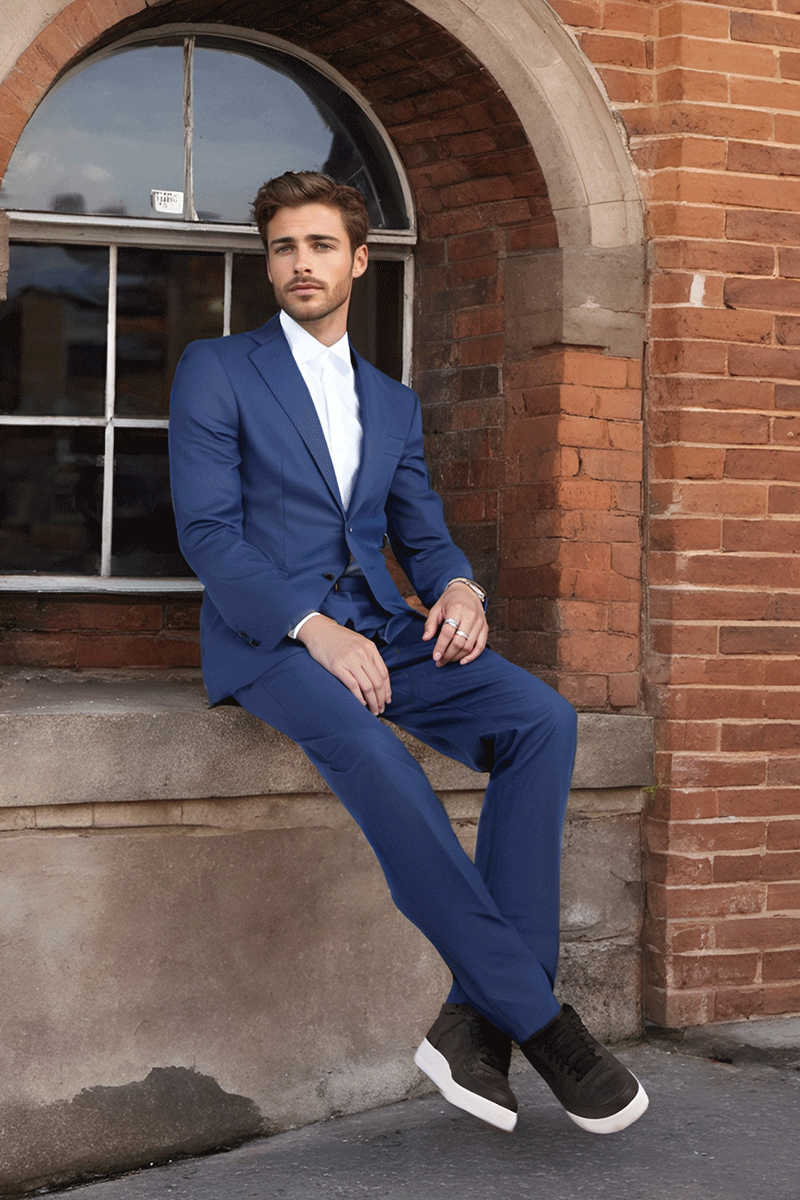 Blue Royal Regular fit 2 piece 2-Button Suit