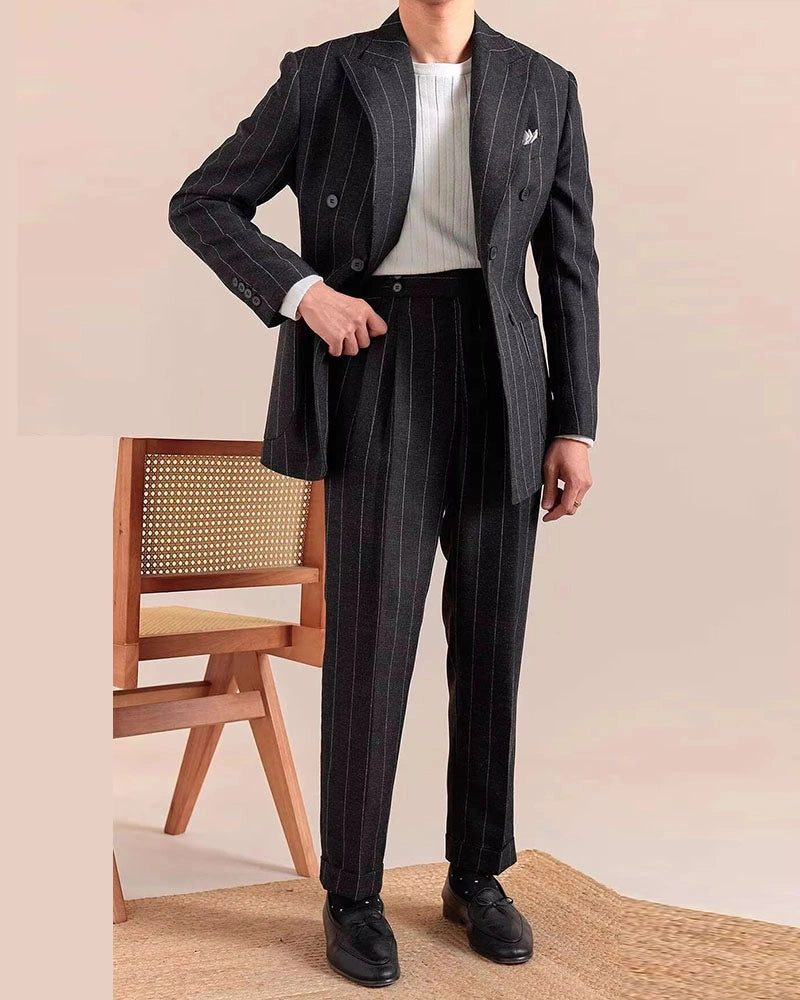 Black Stripe Peaked Lapel Double-breasted 2-piece Suits