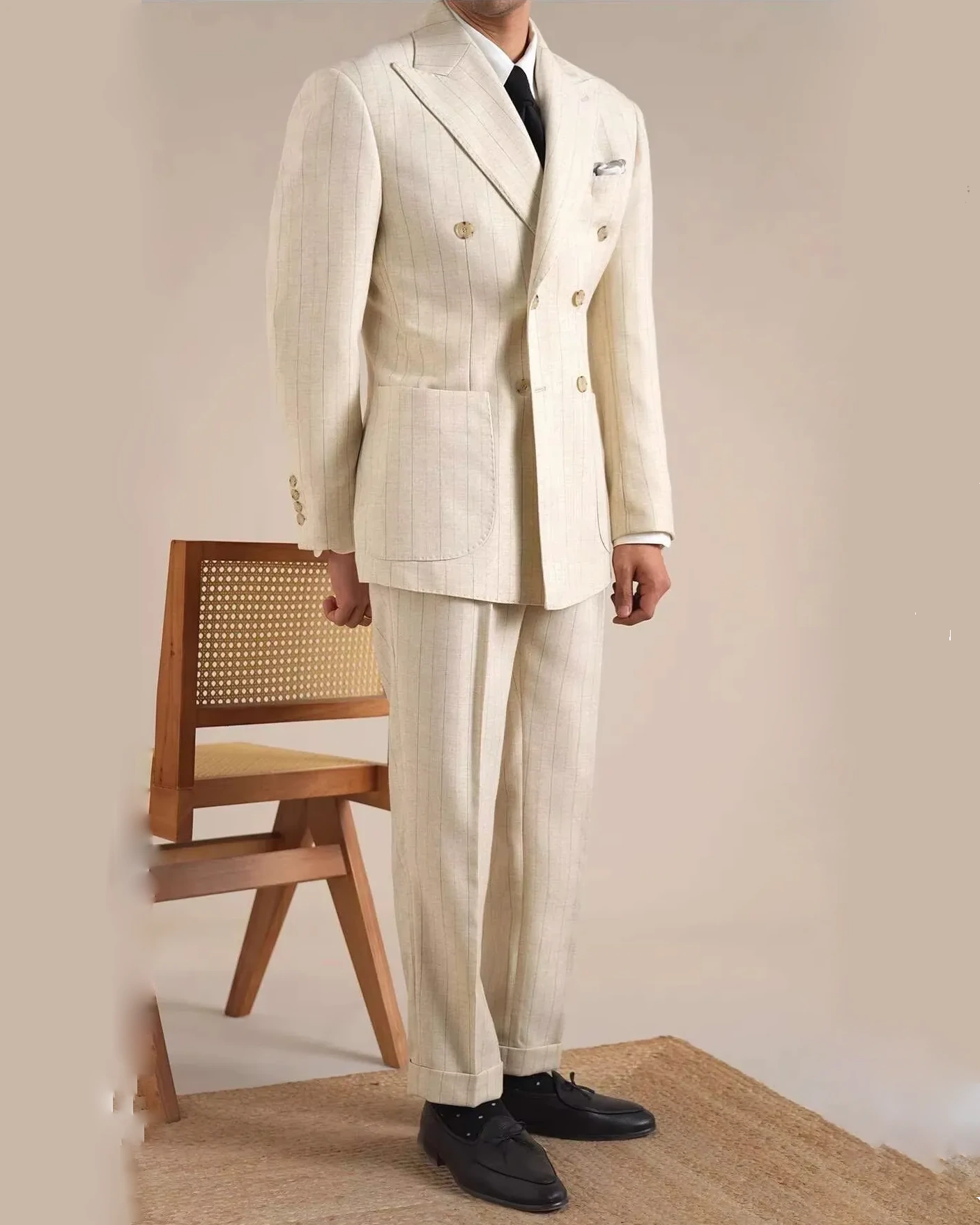 Beige Stripe Peaked Lapel Double-breasted 2-piece Suits