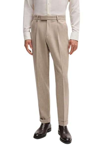 Traje de 2 piezas de corte regular y 2 botones en color marrón claro