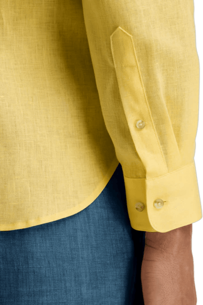 Chemise unie classique en lin jaune 