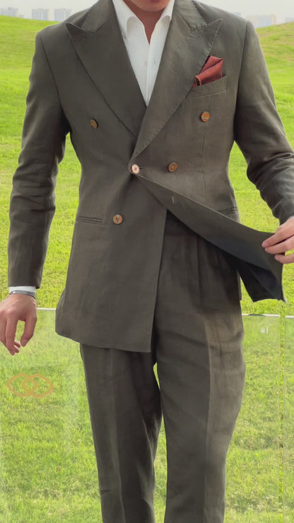 Kelly Green 2 Piece Peaked Lapel  Double Breasted Suit