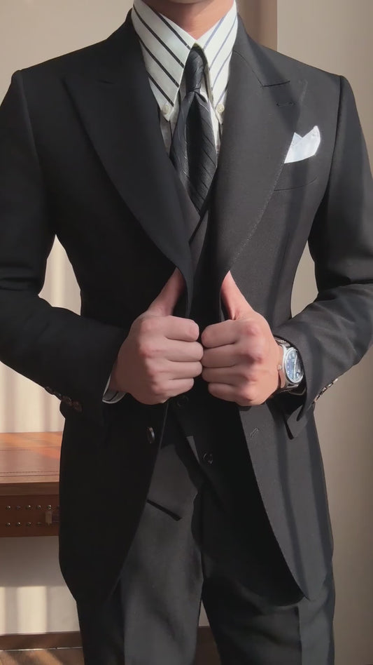 Black 3 Piece Peaked Lapel 2-Button Suit