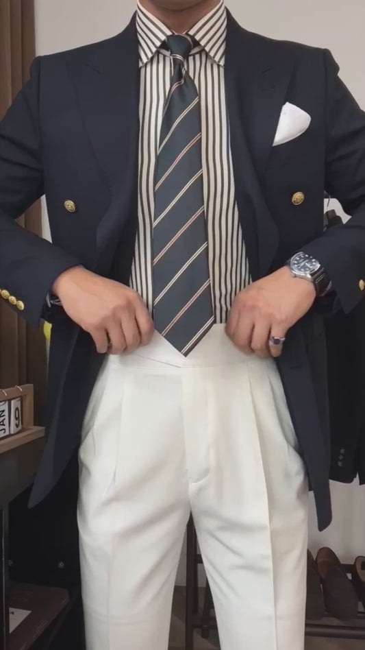 Dark Navy Peaked Lapel Double-breasted Blazer Suit